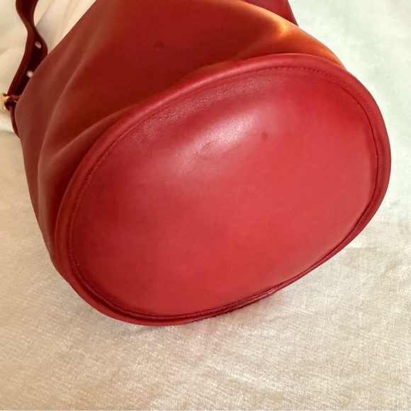 Vintage Coach Leather Bucket Bag - Picture 6 of 15